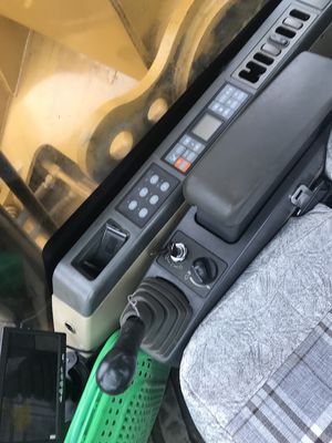 0.6Ton最高の掘る高さ5780mmの330Cクローラー猫は掘削機を使用した サプライヤー