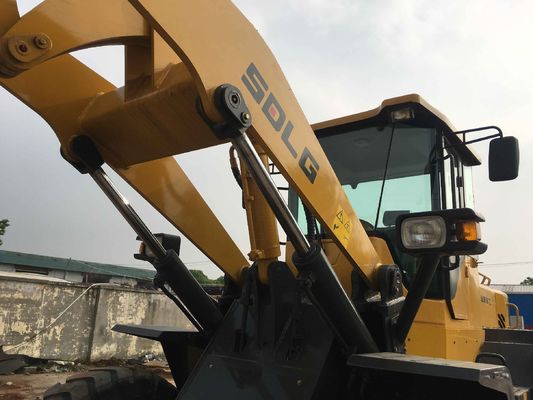 SDLG LG936Lの重量10700kg 92kw秒針の車輪の積込み機 サプライヤー